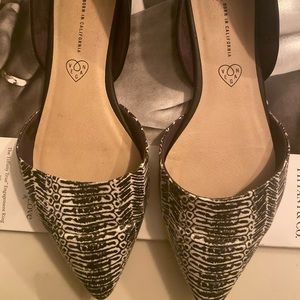 Born In California flats